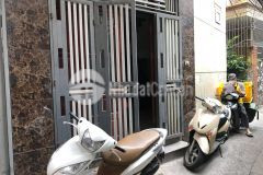 Nhà đẹp ngõ gốc đề kd 3 thoáng ngõ thông. 3.15 tỷ.