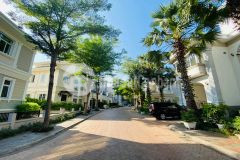 Bán nhà mặt tiền trần hưng đạo 105m2 giá 39,5 tỷ.