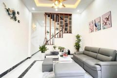 Bán nhà nguyễn ngọc vũ 4 tầng mt 4m ngõ rộng gần phố giá 4.19 tỷ