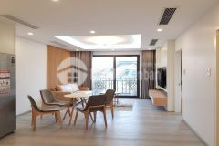 Cho thuê căn hộ dịch vụ tại tô ngọc vân, tây hồ, 100m2, 2pn, ban công, đầy đủ nội thất mới hiện đại