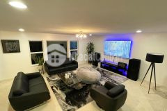 Dưới 4 tỷ, sở hữu ngay căn nhà gần phố phạm ngọc thạch, kinh doanh, ô tô gần.