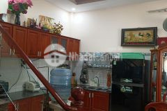 Kẹt tiền cần bán gấp nhà bùi thế mỹ, tân bình sát mặt tiền đường, hẻm 4m, 3pn, giá rẻ