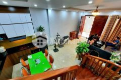 Bán nhà tô vĩnh diện 6 tầngmt 8m 30m ra mp 1 ngoặt tới nhà