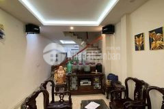 Cần bán gấp, phố tứ liên, dt 44 m, 4 tầng, mt 3,7m. giá chào 3.95 tỷ