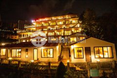 Chính chủ cần bán khách sạn tại trung tâm thị xã sapa, giá cắt lỗ sâu