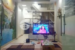 Nhà đẹp lô góc 2 thoáng phú đô 35m2 5 tầng giá 3.75 tỷ.