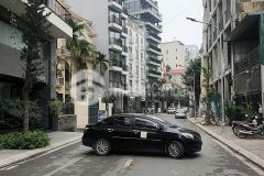 Hiếm, bán đất cầu giấy, lô góc, view hồ, oto tránh, 80m2, mặt tiền 7m, 13.5 tỷ