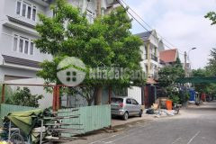 Cần bán biệt thự 1 trệt 2 lầu khu dân cư nam hòa đường đỗ xuân hợp, phước long a, quận 9 160m218 tỷ