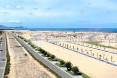 Bán gấp lô đất góc view công viên ánh sáng phân khu kì co gateway tp.quy nhơn