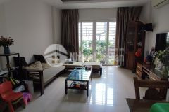 Bán nhà xa la, hà đông, 5 tầng, mt rộng, dân xây kiên cố, chỉ 3 tỷ