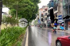 Bán gấp nhà mặt phố kim mã,vị trí hiếm có,vỉa hè,kd mọi hình thức,dt70m x 5 tầng,25 tỷ