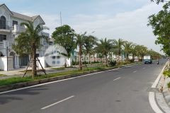 Phân lô mặt tiền khủng vỉa hè rộng ô tô tránh kinh doanh văn phòng.