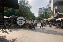 Cần bán gấp nhà quang trung, 90m2, 4 tầng, mt 4.5m, ô tô, vỉa hè kinh doanh