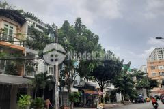 Bán nhà 4 tầng mt kinh doanh khu vip giáp quận 11 và q tb đ trịnh đình trọng qtp