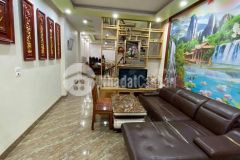 2 tỷ nhỉnh 32m 5tầng bùi xương trạch, thanh xuân chủ tặng nội thất, gần hồ, ngõ ba gác.