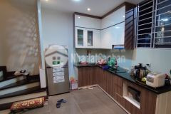 Bán nhà mai dịch cầu giấy kinh doanh 9 phòng khép kín 40m2 4.2 tỷ