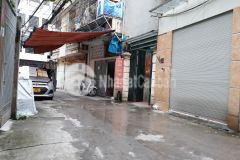 Bán nhà đại la 62m2 mt 4.4m. gần phố oto vào 5.75 tỷ.