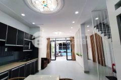 Hai mặt hẻm xe hơi, biệt thự mini, 47m2, ngang 5,6m, huỳnh văn bánh, phú nhuận