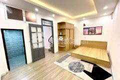 Ô tô đỗ cổng 42m nhà 4 tầng gía 1.4 tỷ