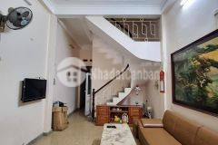 Bán nhà ngã tư sở 40m, 4 tầng, phân lô. ô tô, nhích 4 tỷ.