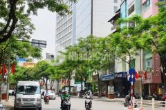 Bán nhà mặt phố kd vỉa hè rộng tiềm năng đông ngạc