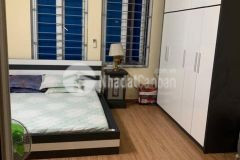 Nhà đẹp gần phố vừa tiền đường 3m. bồ đề 32,5m2, 5tầng, mt 4m, giá 3.2 tỷ long biên