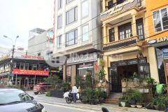 Khách sạn ngay phố lê văn tám sapa bán cắt lô đầu tư kinh doanh tốt