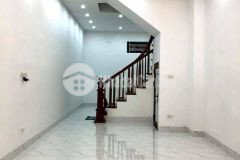 Bán gấp nhà đường tô vĩnh diện, dt 43m2x4t, bán 5.2 tỷ, nhà đẹp, gần phố