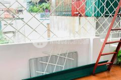 Nhà vĩnh hưng hoàng mai, 26m, giá 2.35 tỷ. lh 0358612683.