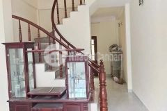 Cần bán nhà 4 tầng phố việt hưng 54m2. mt 4m. 2.58 tỷ