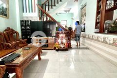 Bán nhà nở hậu tài lộc, ô tô vào nhà, âu cơ 50m2, 3 tầng, giá rẻ