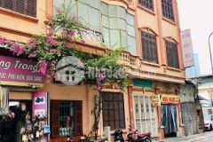 Bán gấp nhà mặt phố đốc ngữ ba đình 40m2 kinh doanh sầm uất đường 2 làn oto vỉa hè 3m