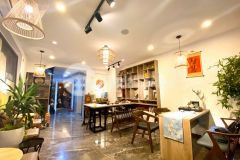 Âu cơ nức lòng người hâm mộ siêu kinh doanh 7t dt70m2 thang máy 12p khép kín giá 12.7 tỉ