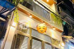 Nhà đẹp lung linh, 33m, 2 tầng, 3.95 tỷ, phạm văn chiêu p16 gò vấp