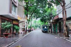 Cần bán nhà 4 tầng phân lô quân đội phúc đồng 66m2. mt 4m. 7.8 tỷ