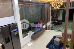 Tôi cần bán nhà chính chủ đẹp hxh 4 lầu thích quảng đức