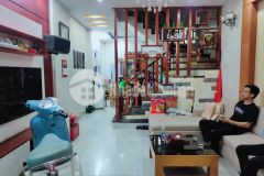 Bán nhà kim mã, ba đình, 5 tầng sang đẹp, ngõ rộng 3m, dt 48m2 x mt 4.2m, giá 4.95 tỷ