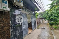 Hot hot nhà đẹp 1.6 tỷ 50m2 4.2m mt siêu hiếm quận long biên.