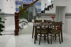 Bán nhà 3 tầng đẹp ở ngay, 36m2, hẻm 4m p8 tân bình, chỉ 3.6 tỷ tl