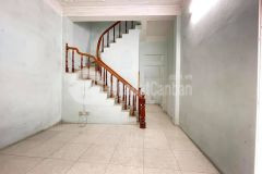 Bán gấp nhà định công hạ hoàng mai, dt 32m x 4 tầng, giá 2,65 tỷ, ô tô đỗ cửa