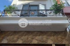 Bán nhà hxh đinh tiên hoàng,binh thạnh, giáp quận 1cầu bông,giá rẻ.