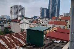 Cần bán nhà lạc long quân, tây hồ. 48m26t, 6.9 tỷ. nhà mới, thang máy, ô tô vào nhà.