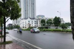 Bán nhà mặt phố nguyễn văn cừ 55m 5t kinh doanh cho thuê văn phòng cafe spa karaoke...