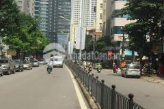 Bán mặt phố vũ trọng phụng 70m2 x 5 tầng x 3 thoáng. chỉ 25 tỷ.lh0984285667.