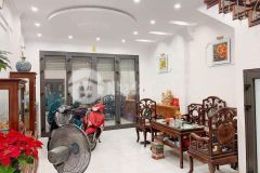 Tôi cần bán nhà bùi xương trạch, đường rộng oto, dt 35m2 x mt 4m, 4 tầng, giá 3.5 tỷ