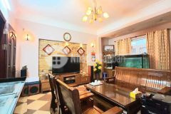 3 mặt thoáng, ngõ ô tô, ở ngay gần phố trần phú, hà đông, 52m, mt 5.2m.