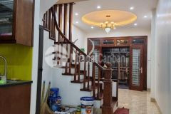 Nhà cực đẹp phố vĩnh hưng, ở luôn, lô góc 3 mặt thoáng, nội thất sịn, 35m, 5 tầng, 3,2 tỷ