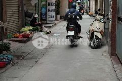 Cần bán nhà khương đình, thanh xuân 30m, 5t, mt 4.5m, kd, 4.25 tỷ.