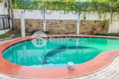 Bán biệt thự thảo điền nằm trong khu compound, 650m2, 3 tầng mái ngói, 6pn, hồ bơi