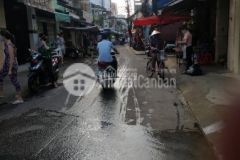 Bán nhà hẻm 1sec đường tôn đản, quận 4, có sổ hồng, giá rẻ